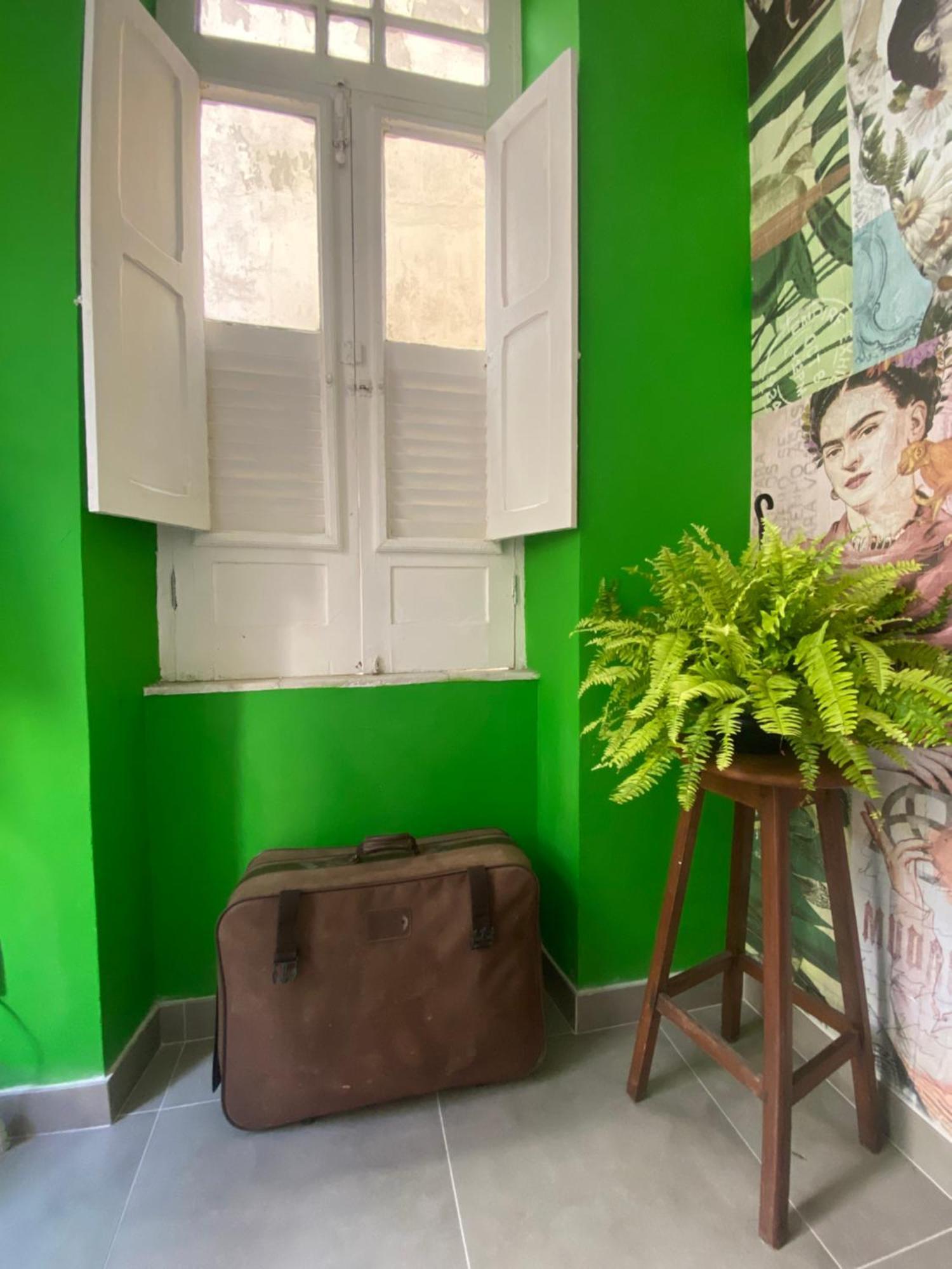 Sunflower Hostel Салвадор Екстериор снимка